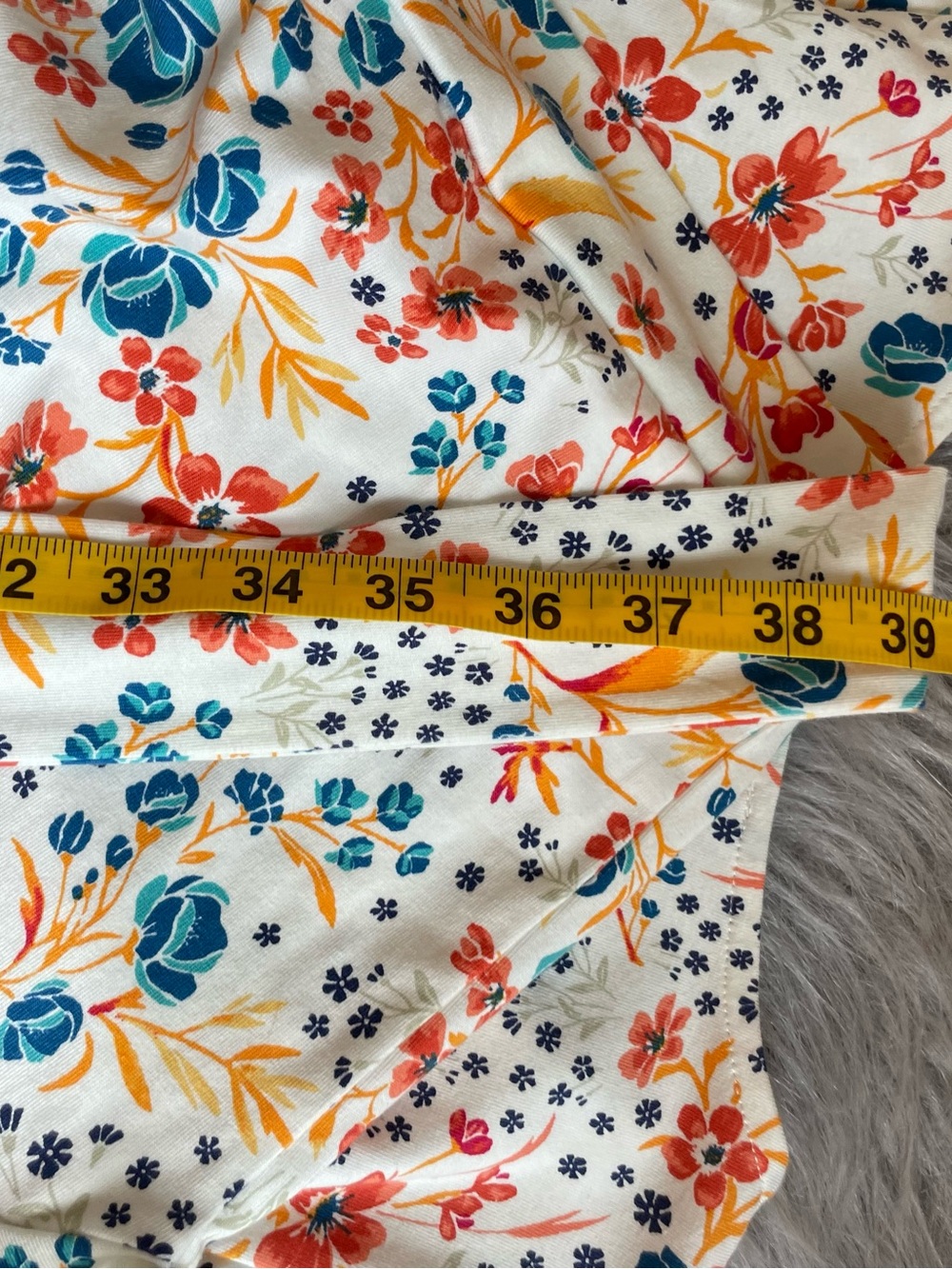 ☀️Cropped Forever 21 floral top with tie - Picture 5 of 8
